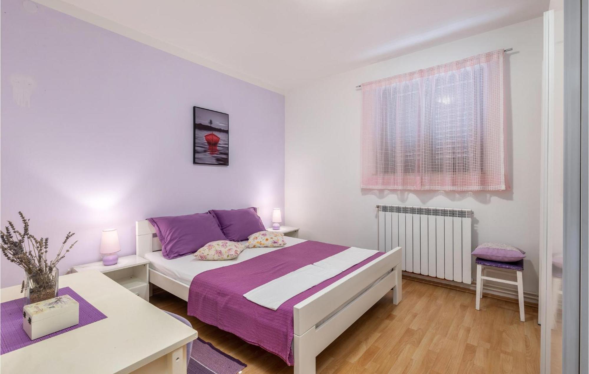 2 Bedroom Gorgeous Apartment In Kostrena Buitenkant foto
